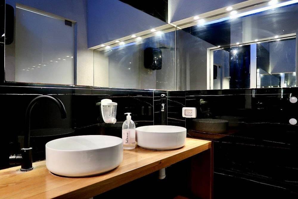 אבו דאבי בוטיק מרכז  15  לופט לנד