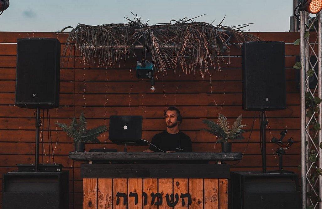 השמורה אירועים בטבע מרכז  14  לופט לנד