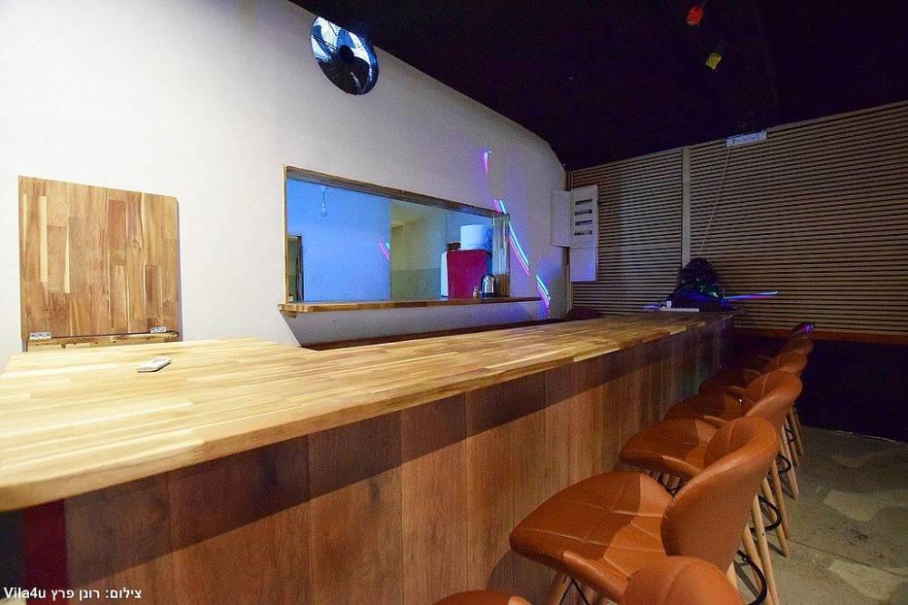 זאקיז מרכז  19  לופט לנד