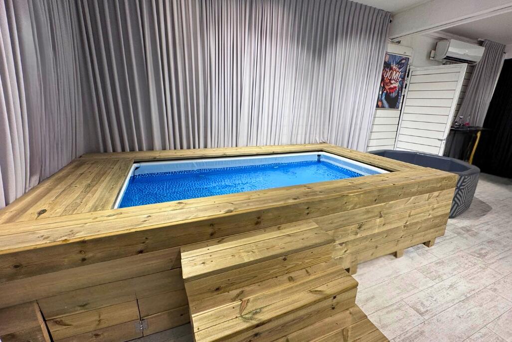 קינג ג'ורג פלייס - King George Place מרכז  3  לופט לנד