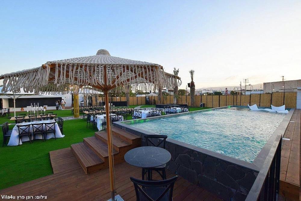 אמיליה איוונטס מרכז  2  לופט לנד