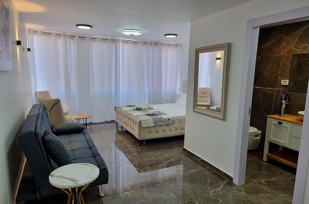 וילה הורייזן צפון  12  לופט לנד