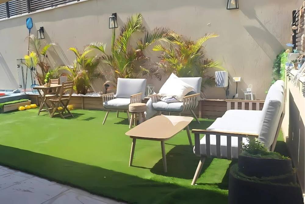 החצר בטיילת - אירועים ליד הים מרכז  19  לופט לנד