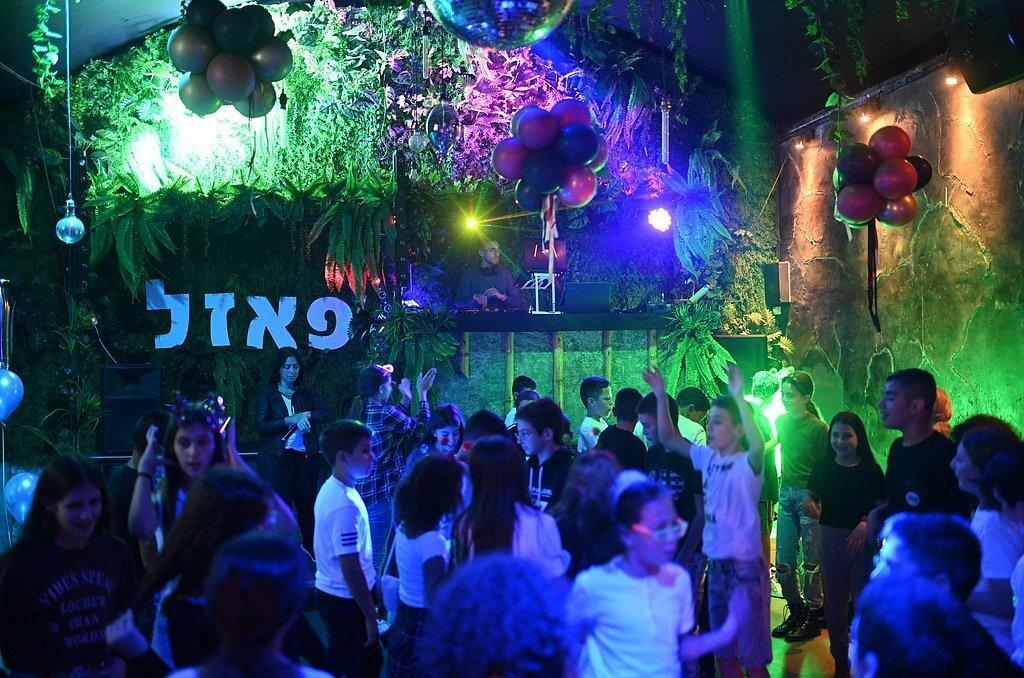 לופט מועדון הפאזל מרכז  23  לופט לנד