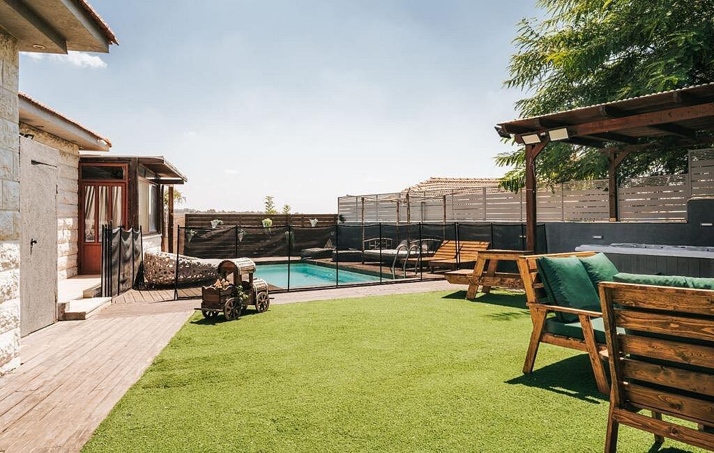 אלת העמק מרכז  8  לופט לנד