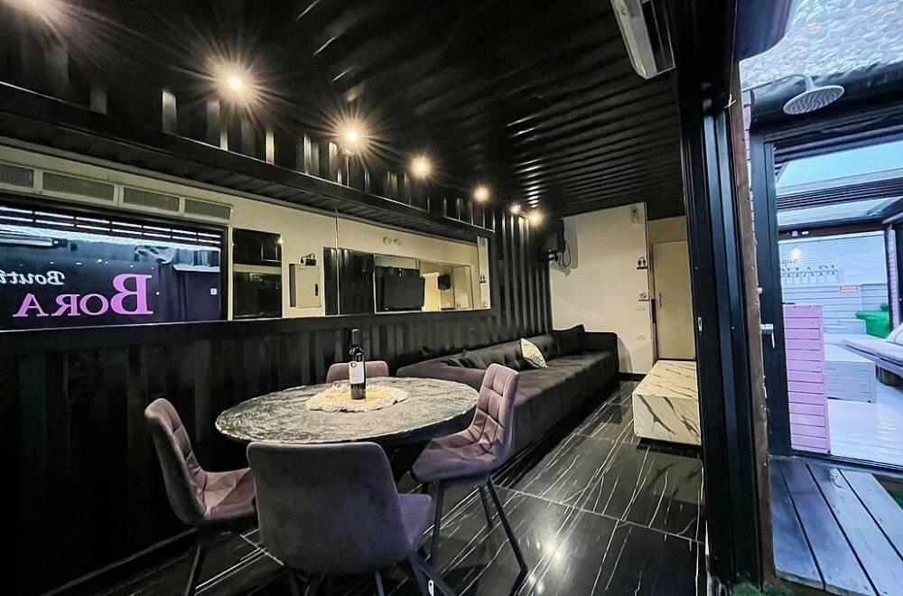 אבו דאבי בוטיק מרכז  16  לופט לנד