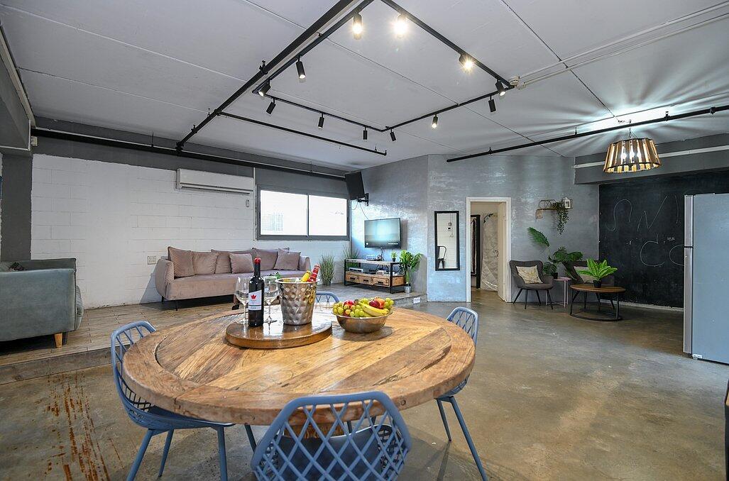 קומת גג מרכז  4  לופט לנד