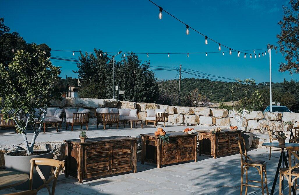 חצר העמק צפון  2  לופט לנד