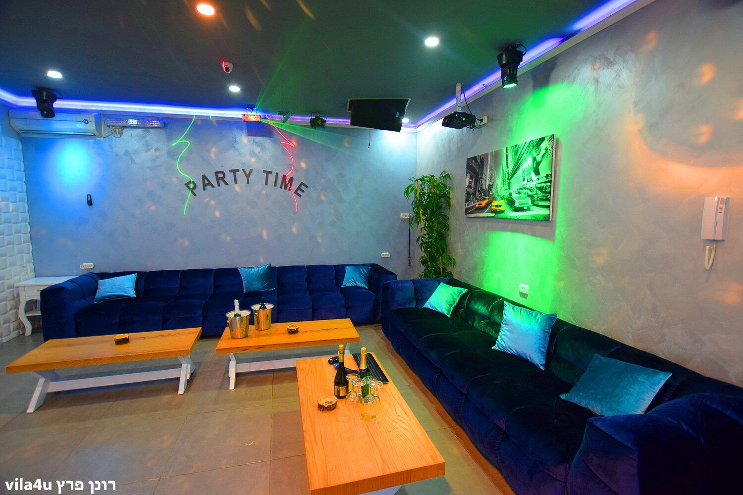 לופט פארטי טיים מרכז  25  לופט לנד