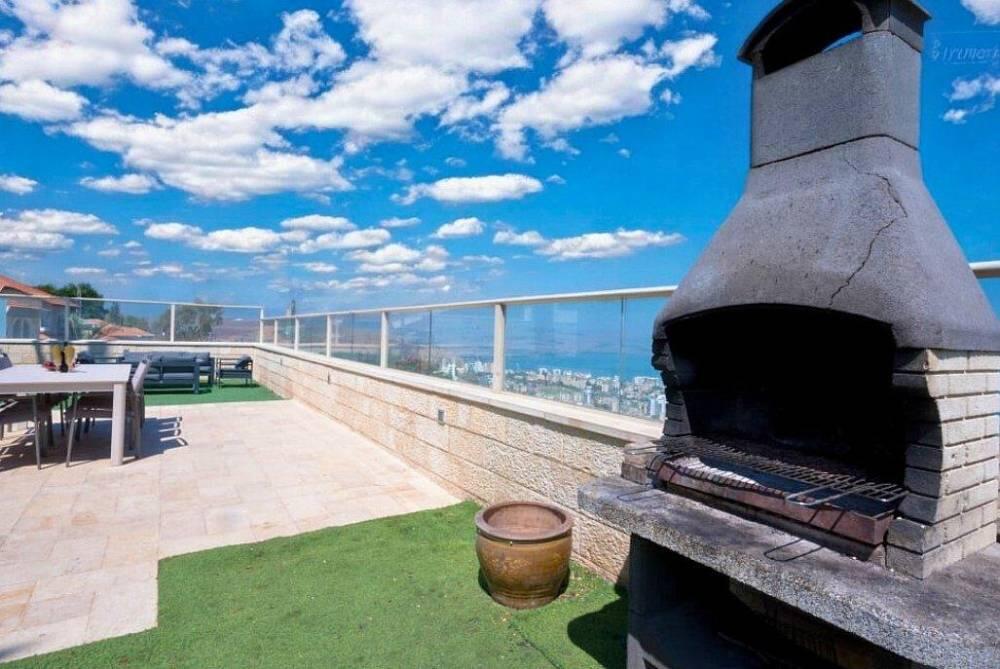 וילה דובדבן טבריה צפון  11  לופט לנד