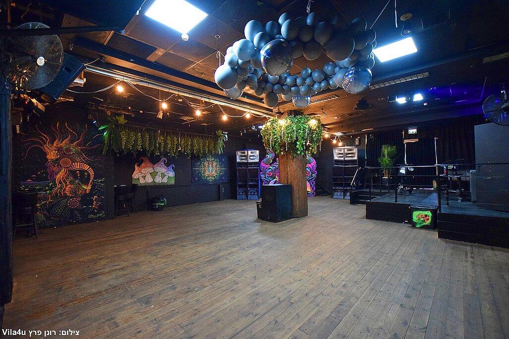 ג'סיקה איוונסט מרכז  7  לופט לנד