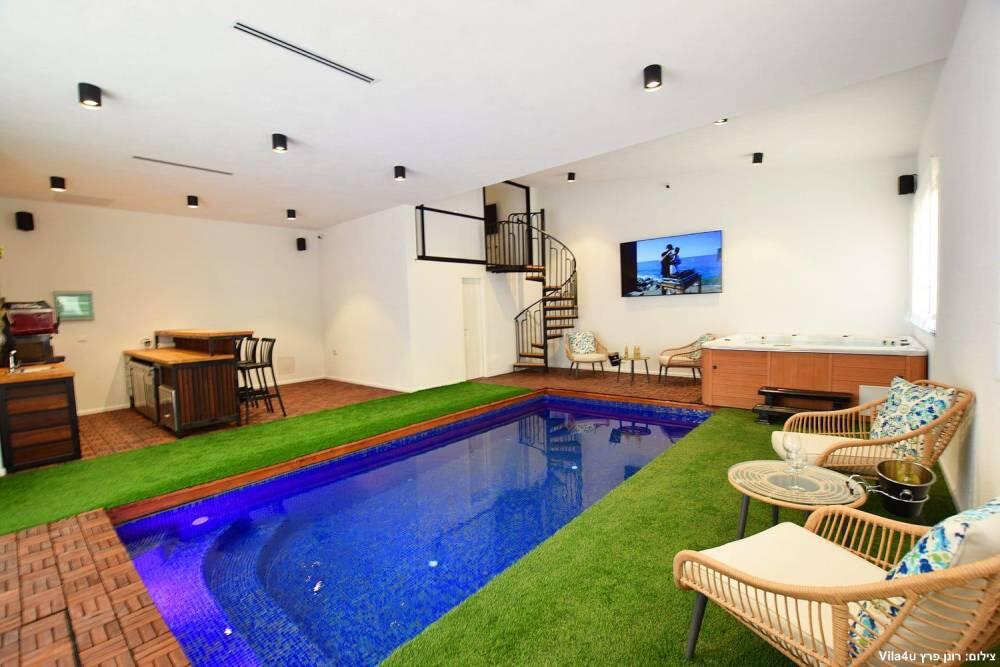 אחוזת yoli איוונטס מרכז  20  לופט לנד