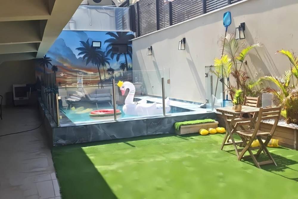 החצר בטיילת - אירועים ליד הים מרכז  18  לופט לנד