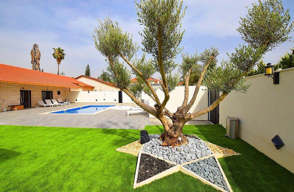 אחוזת רפאלי מרכז  4  לופט לנד