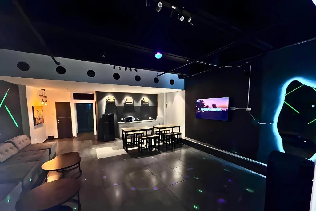 סניורה סוויט | Senyora Suite TLV מרכז  19  לופט לנד