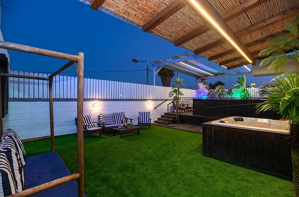 קומת גג מרכז  6  לופט לנד