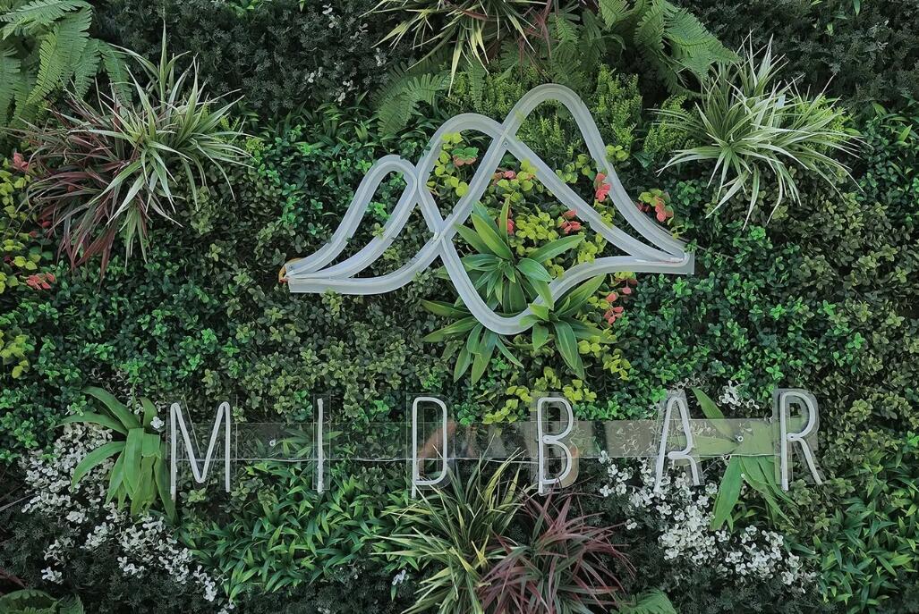 מדבר אירועים מרכז  13  לופט לנד