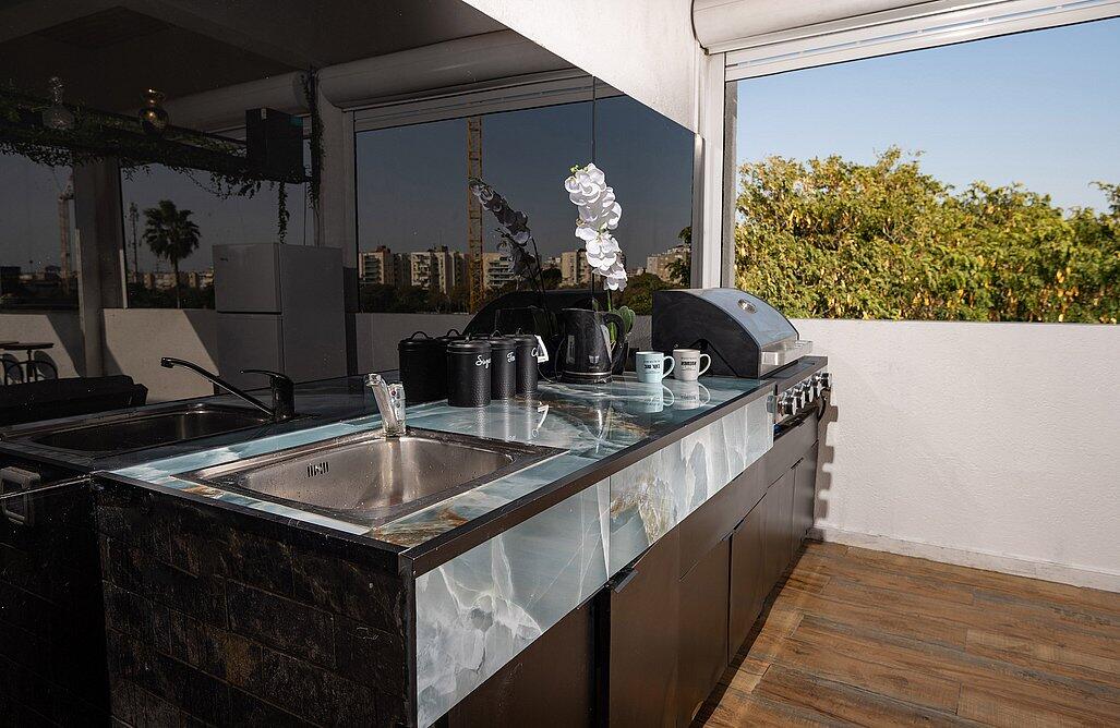 הפנטהאוז של תל אביב יפו מרכז  15  לופט לנד