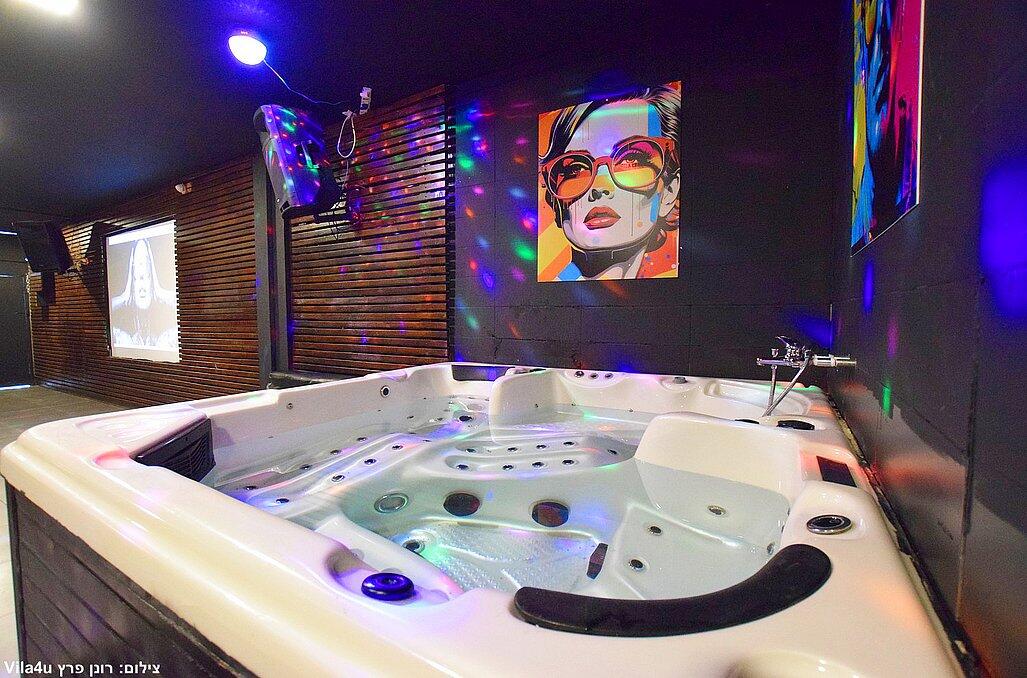 מוזס - לופט בוטיק Moses Loft Boutique מרכז  8  לופט לנד