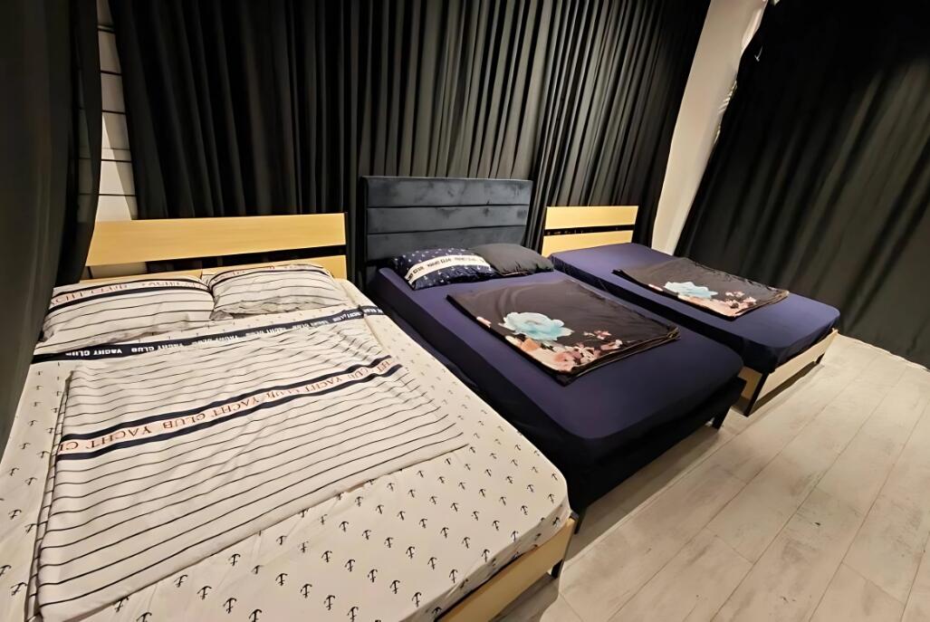 קינג ג'ורג פלייס - King George Place מרכז  7  לופט לנד