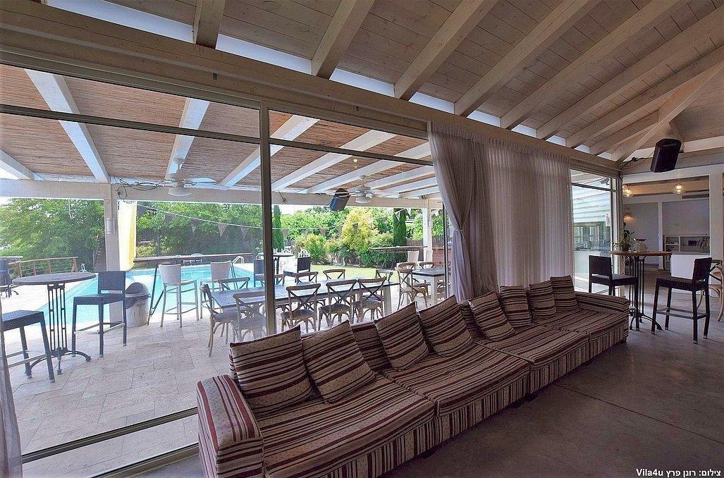 הוילה בשרון מרכז  6  לופט לנד