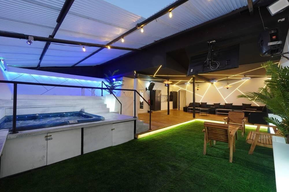 מתחם אירוח וויט - White מרכז  3  לופט לנד