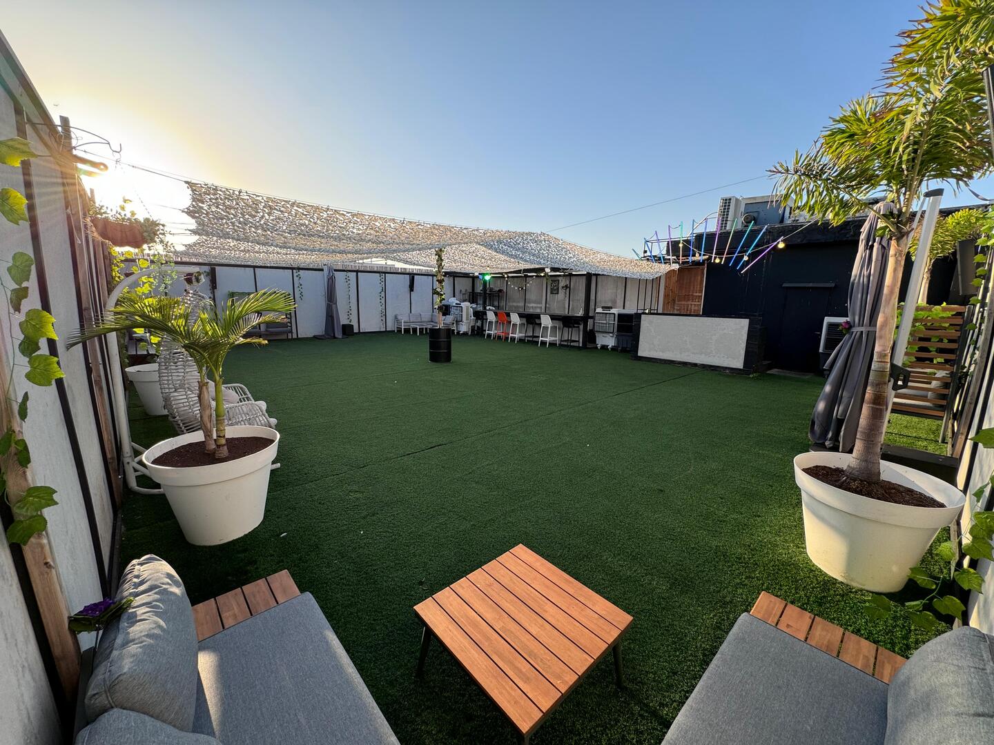 סקיי רוף - Sky Roof מרכז  13  לופט לנד