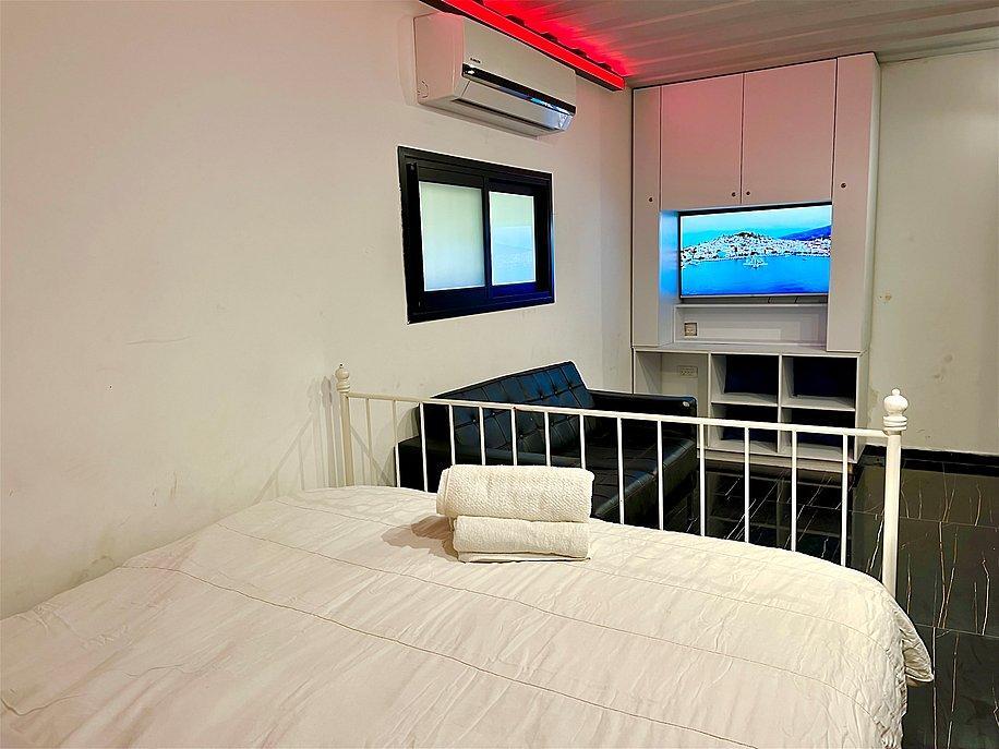 אבו דאבי בוטיק מרכז  12  לופט לנד