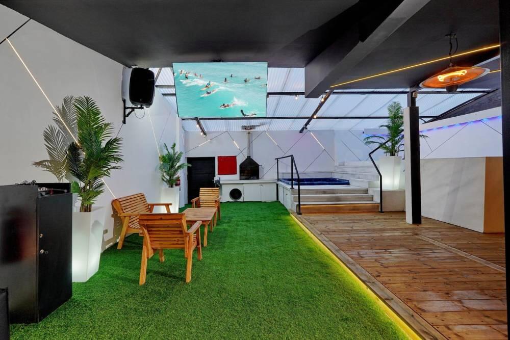 מתחם אירוח וויט - White מרכז  16  לופט לנד