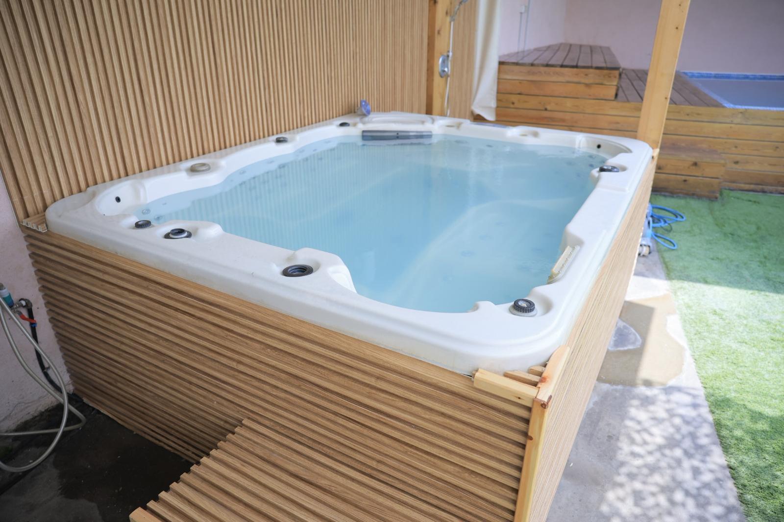 אחוזת הר טוב מרכז  21  לופט לנד