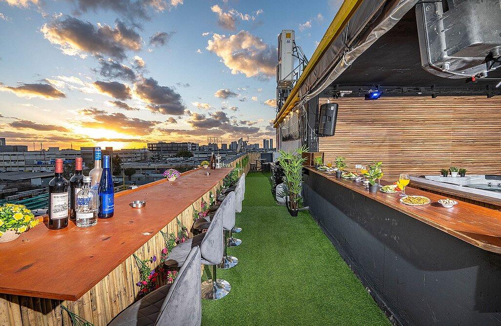 מתחם אירועים רוז גולד - Rose Gold מרכז  4  לופט לנד