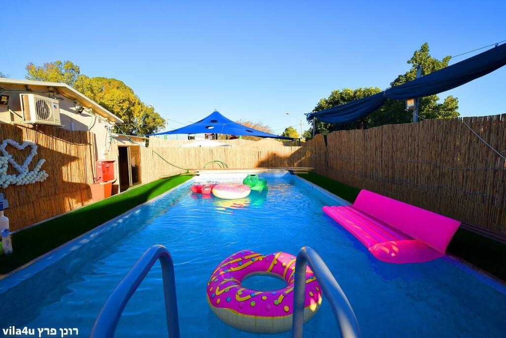 לופט פארטי טיים מרכז  2  לופט לנד