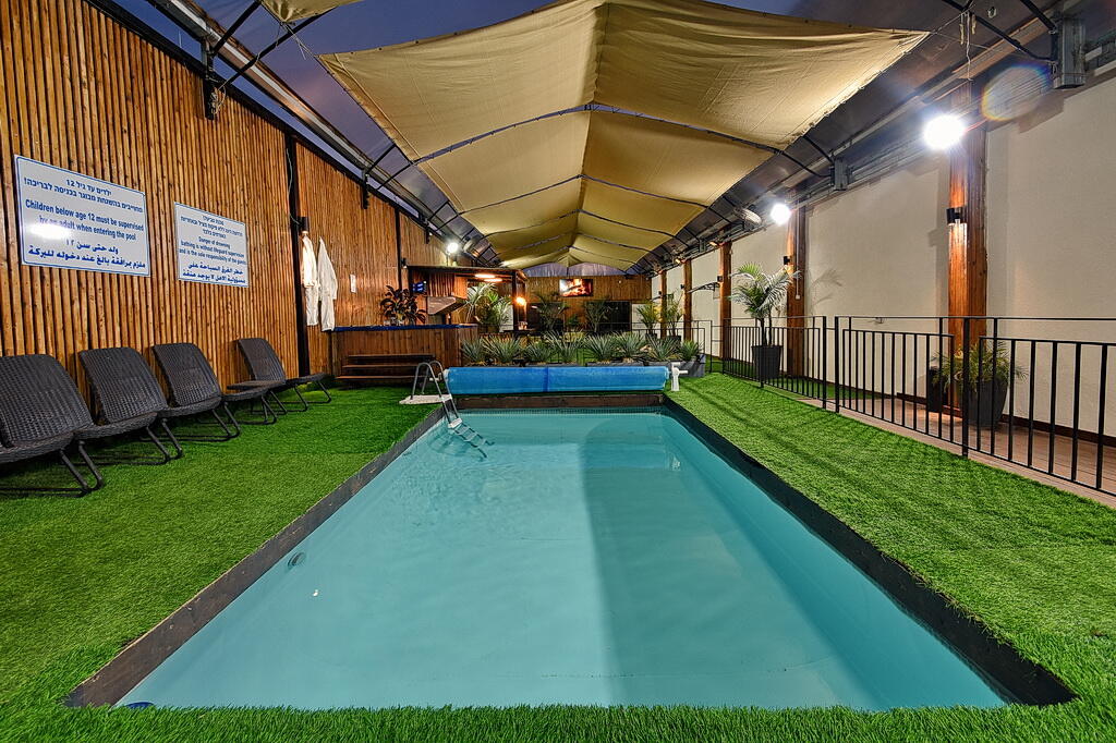 גאסטהאוס איוונטס צפון  19  לופט לנד