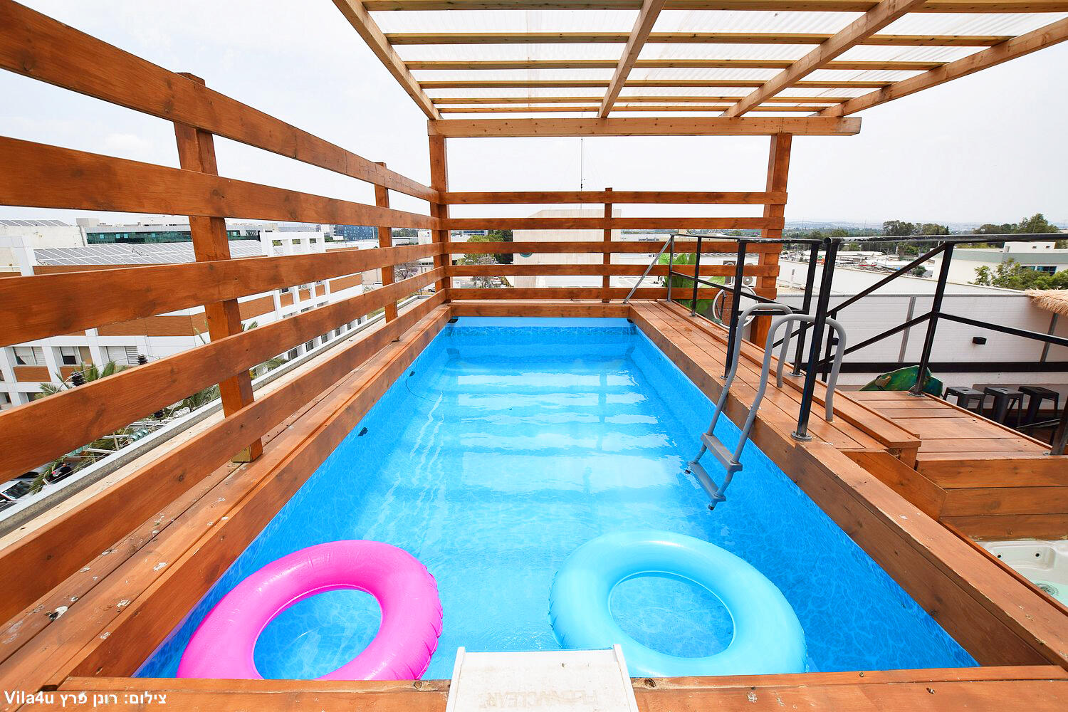 סאנרייז על גג העולם מרכז  11  לופט לנד