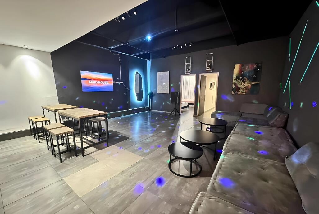 סניורה סוויט | Senyora Suite TLV מרכז  11  לופט לנד