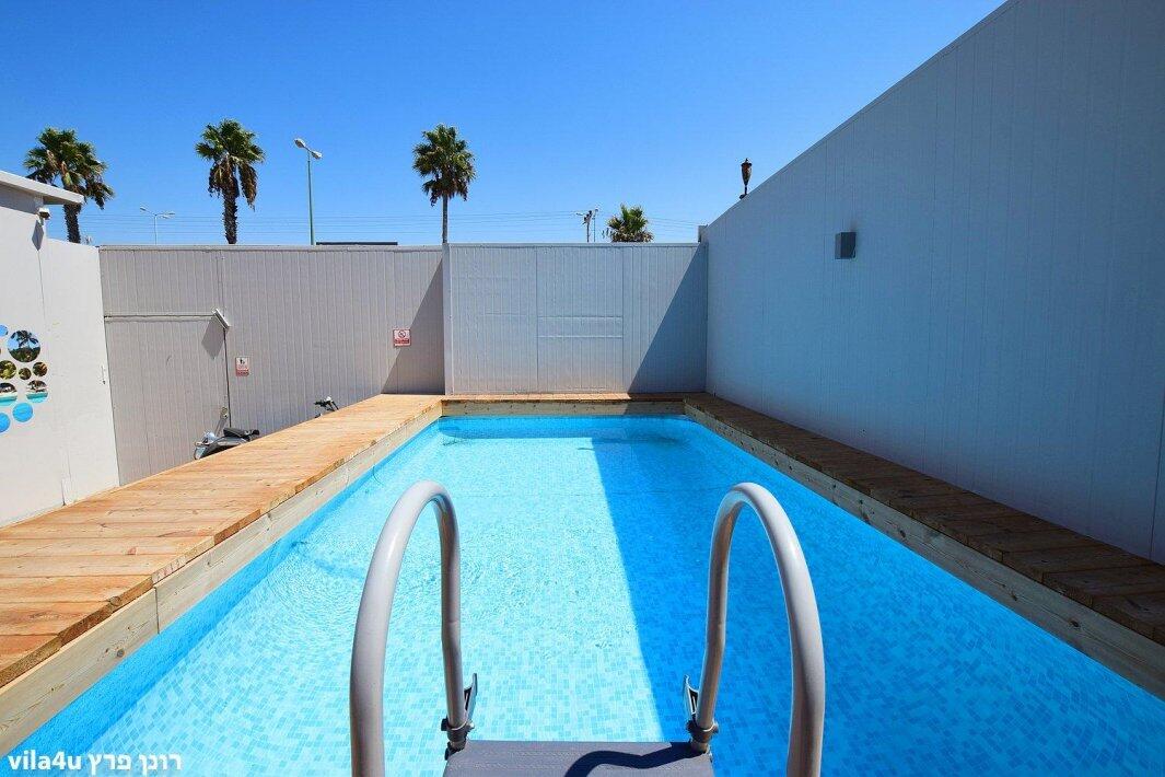 דה וילה - The Villa דרום  8  לופט לנד