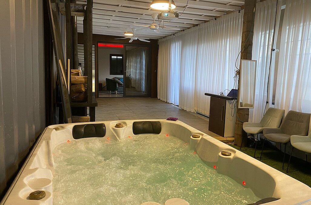 מתחם 531 איוונטס מרכז מתחם 531 איוונטס - ג'קוזי ספא גדול מתחם 531 איוונטס - ג'קוזי ספא גדול לופט לנד