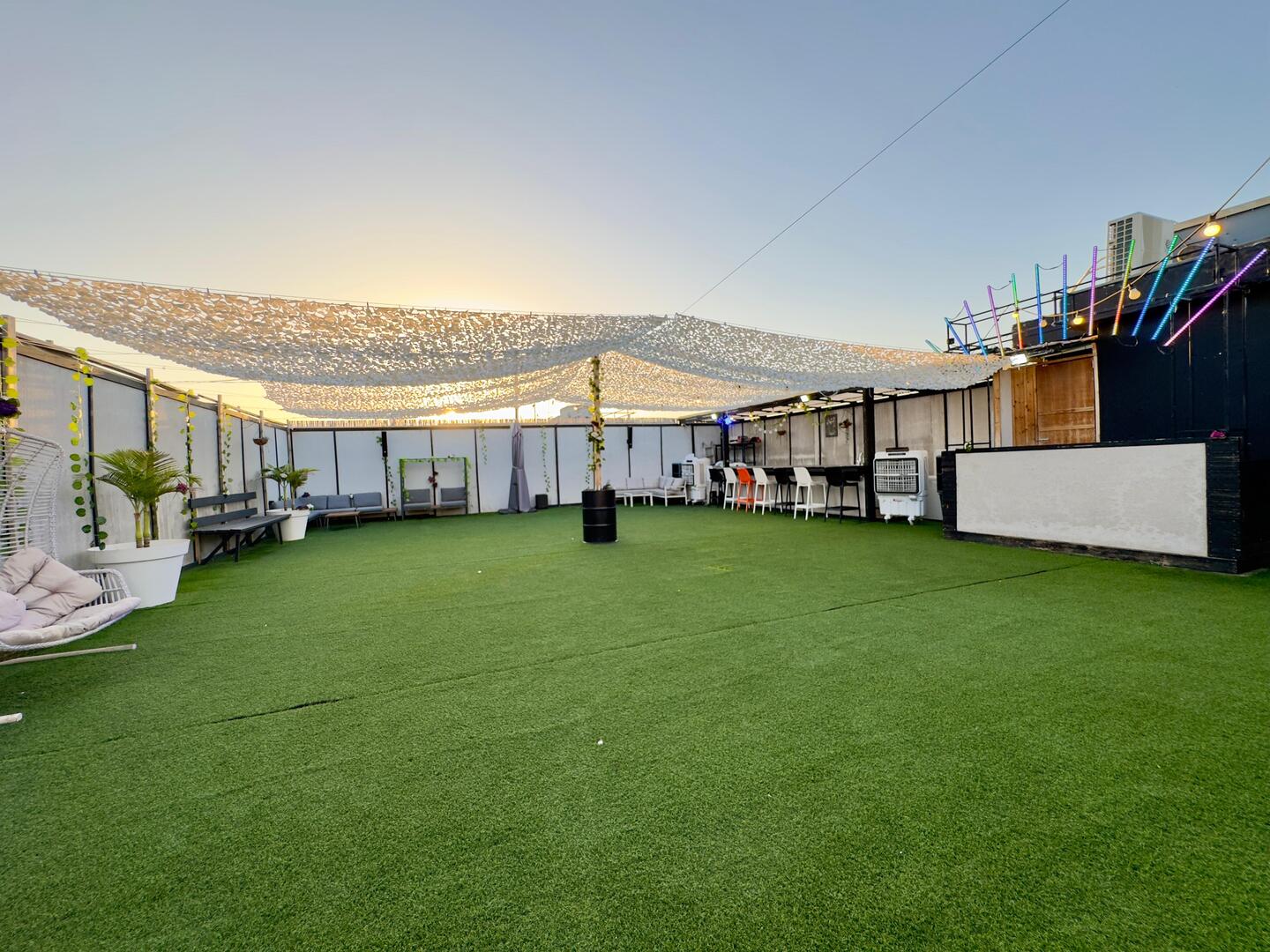 סקיי רוף - Sky Roof מרכז  19  לופט לנד