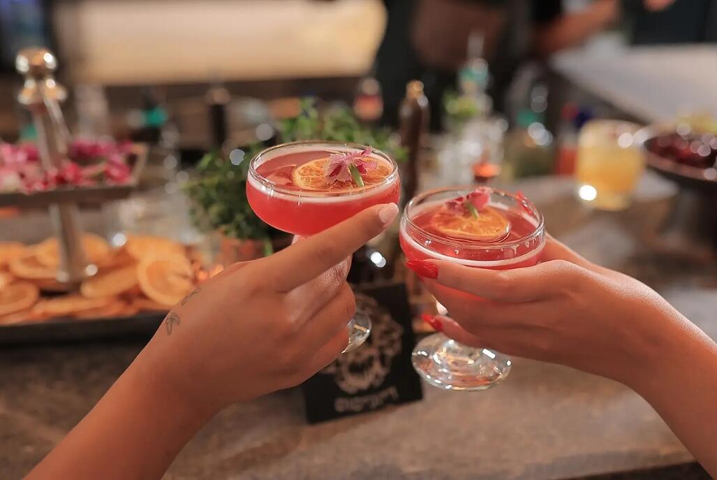 מדבר אירועים מרכז  11  לופט לנד