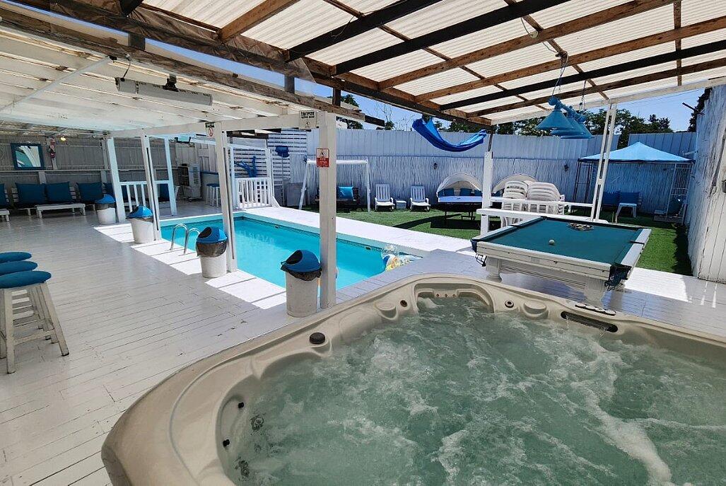 האי בשרון מרכז  5  לופט לנד