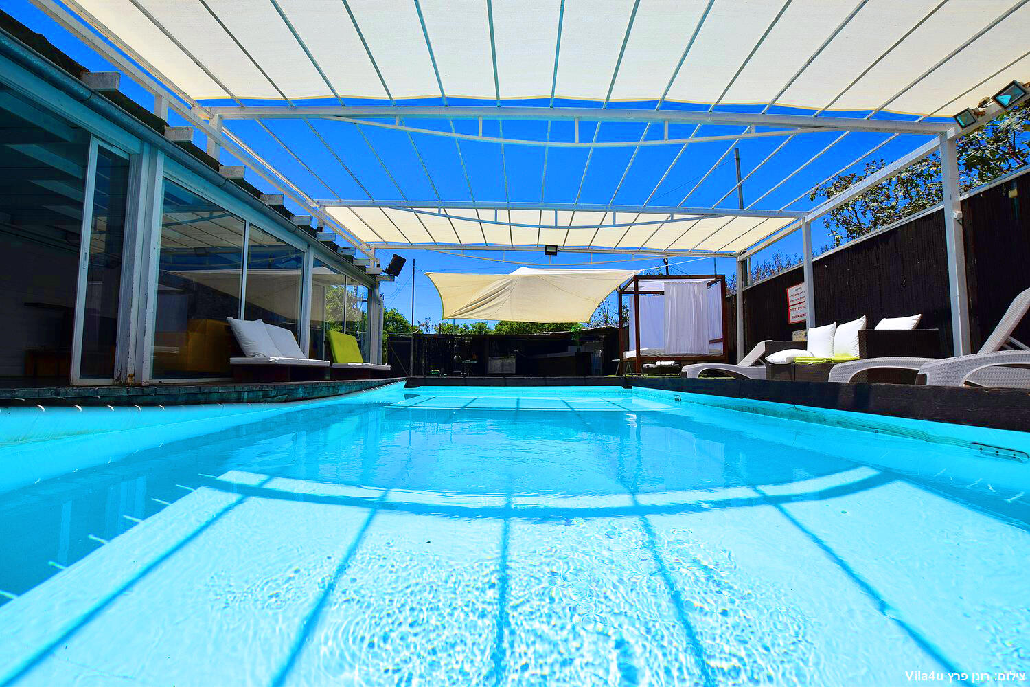 שדות אירוח בטבע מרכז  26  לופט לנד