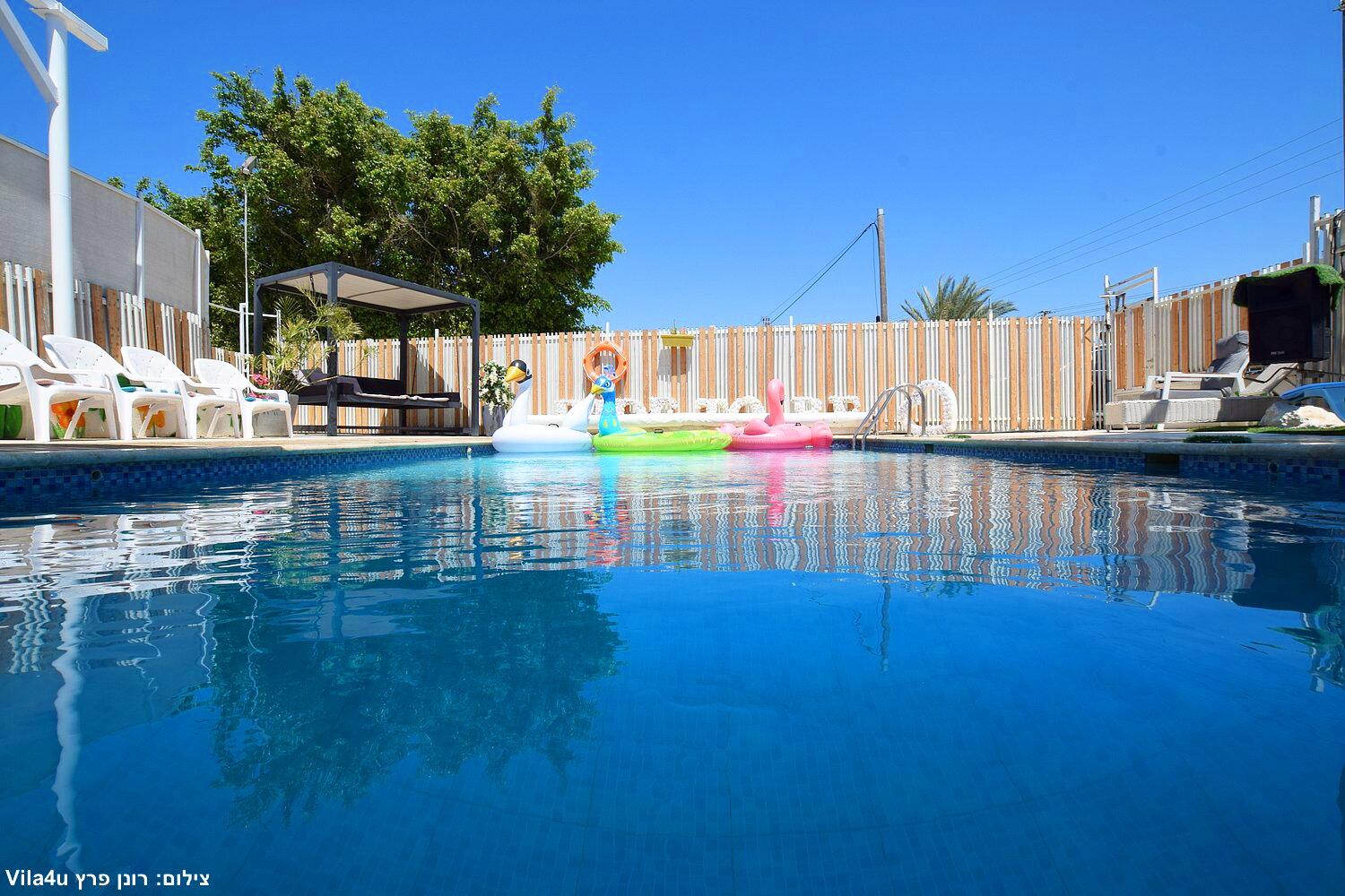 בריכת הסולטן מרכז  13  לופט לנד