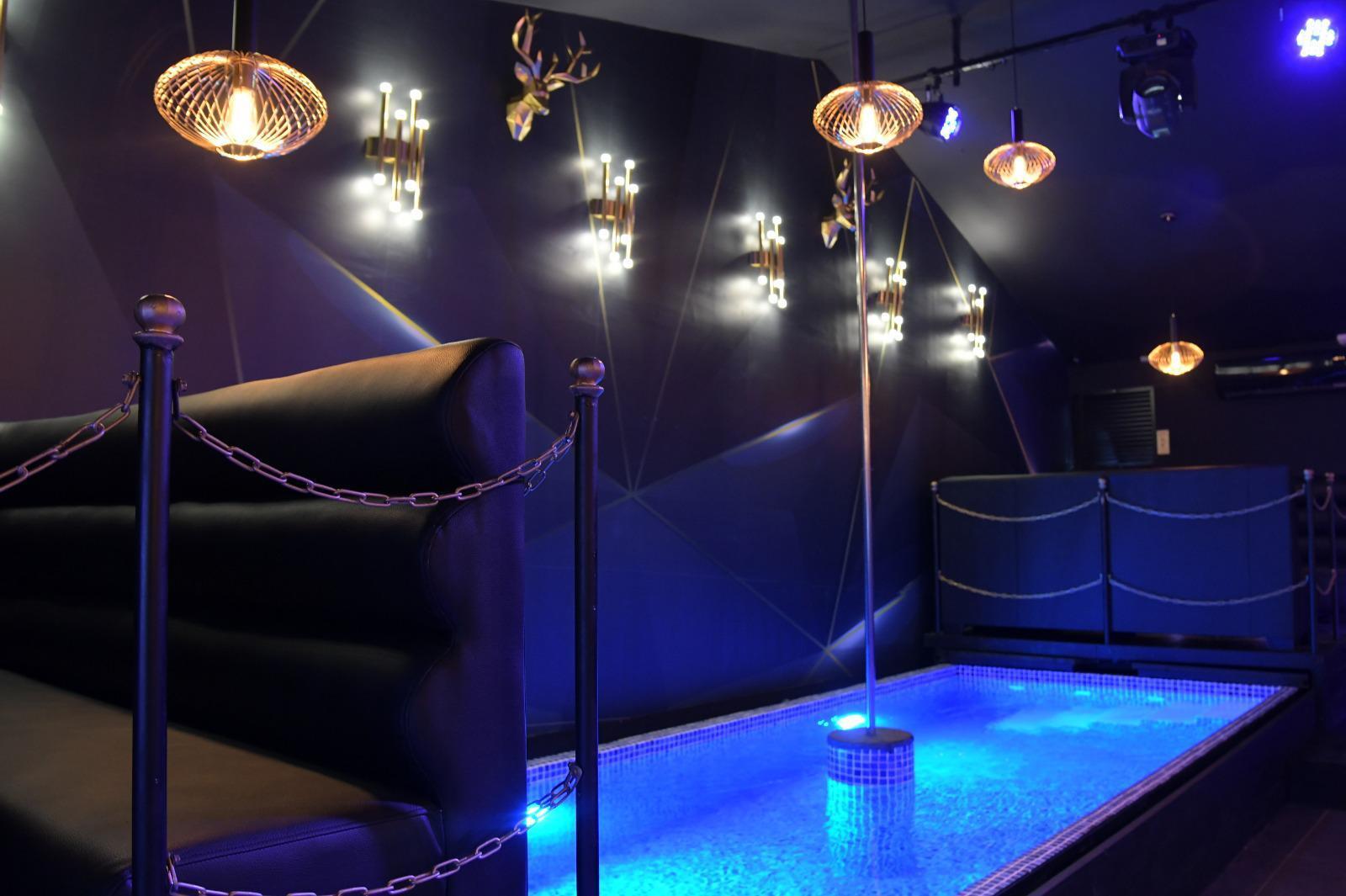 רוטשילד לופט בר צפון  11  לופט לנד