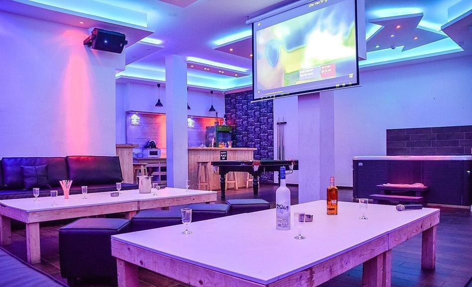 לופט הפי פלייס מרכז  10  לופט לנד