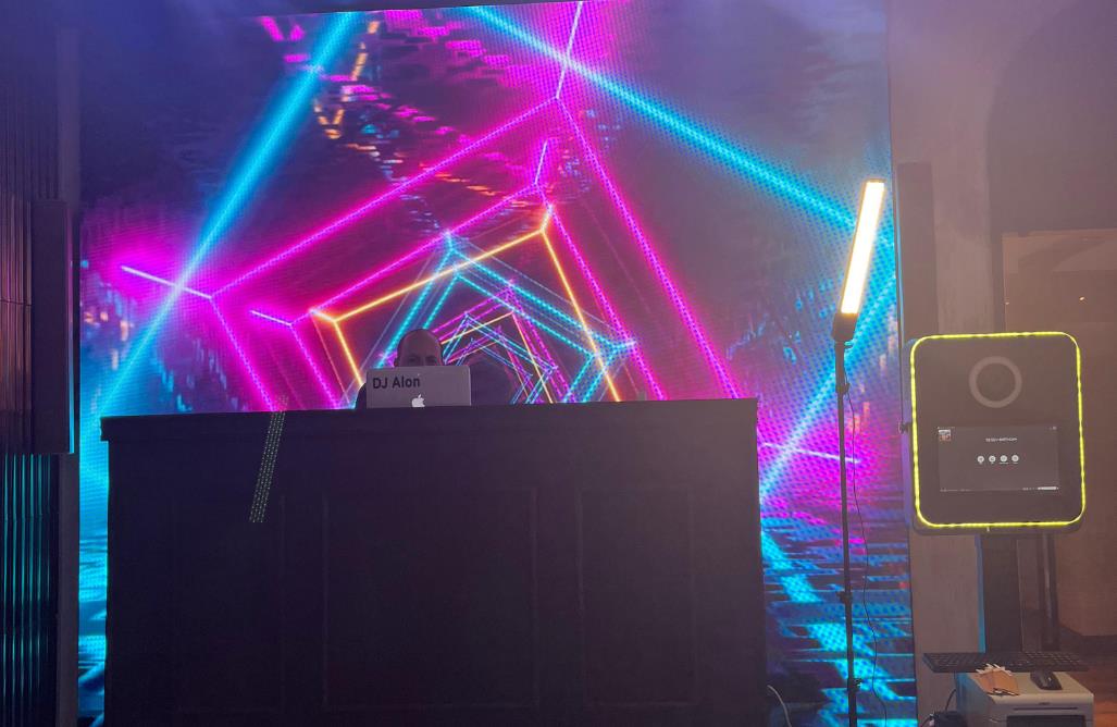 קינג ג'ורג' - מתחם אירועים מרכז  16  לופט לנד