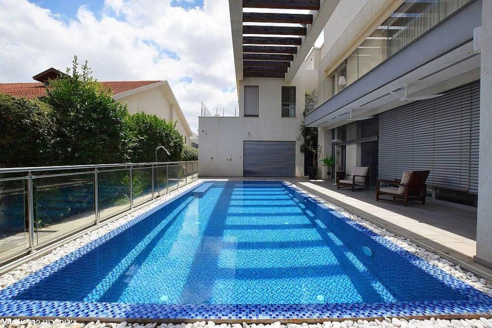 סיקרט פול מרכז  3  לופט לנד