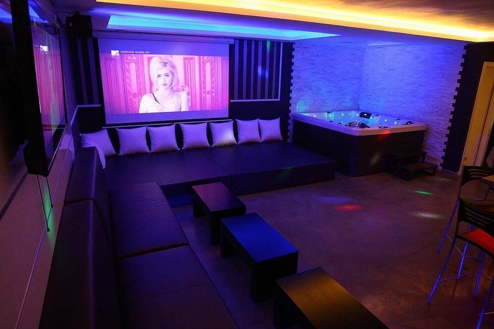 מידנייט לופט מרכז  9  לופט לנד