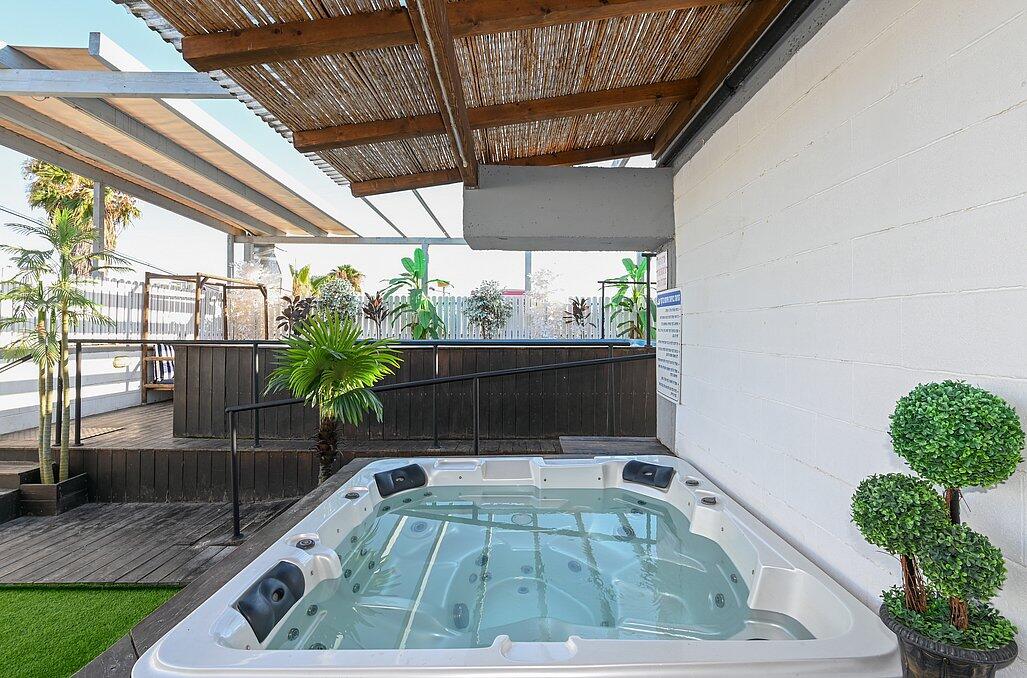 קומת גג מרכז  10  לופט לנד