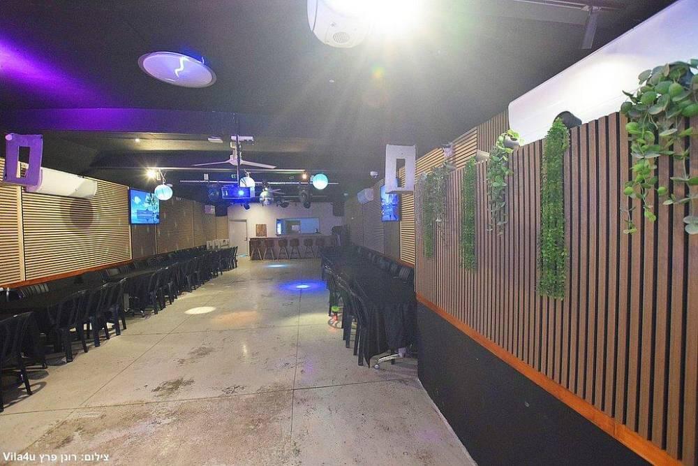 זאקיז מרכז  7  לופט לנד