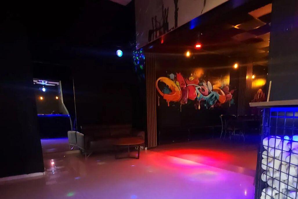 שואו רום לופט דרום  8  לופט לנד